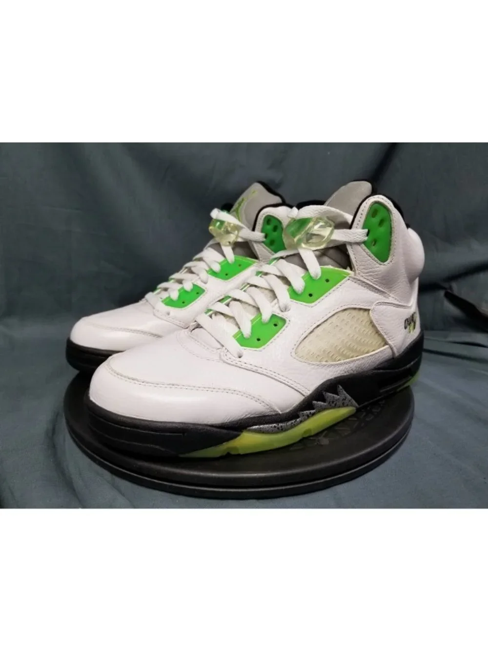 Jordan 5 Retro Quai 54 White Mens 467827 105 Size 9 NEW IN BOX!
